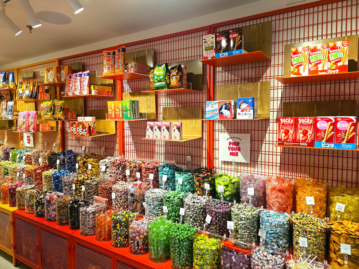 Shangri-La Plaza store